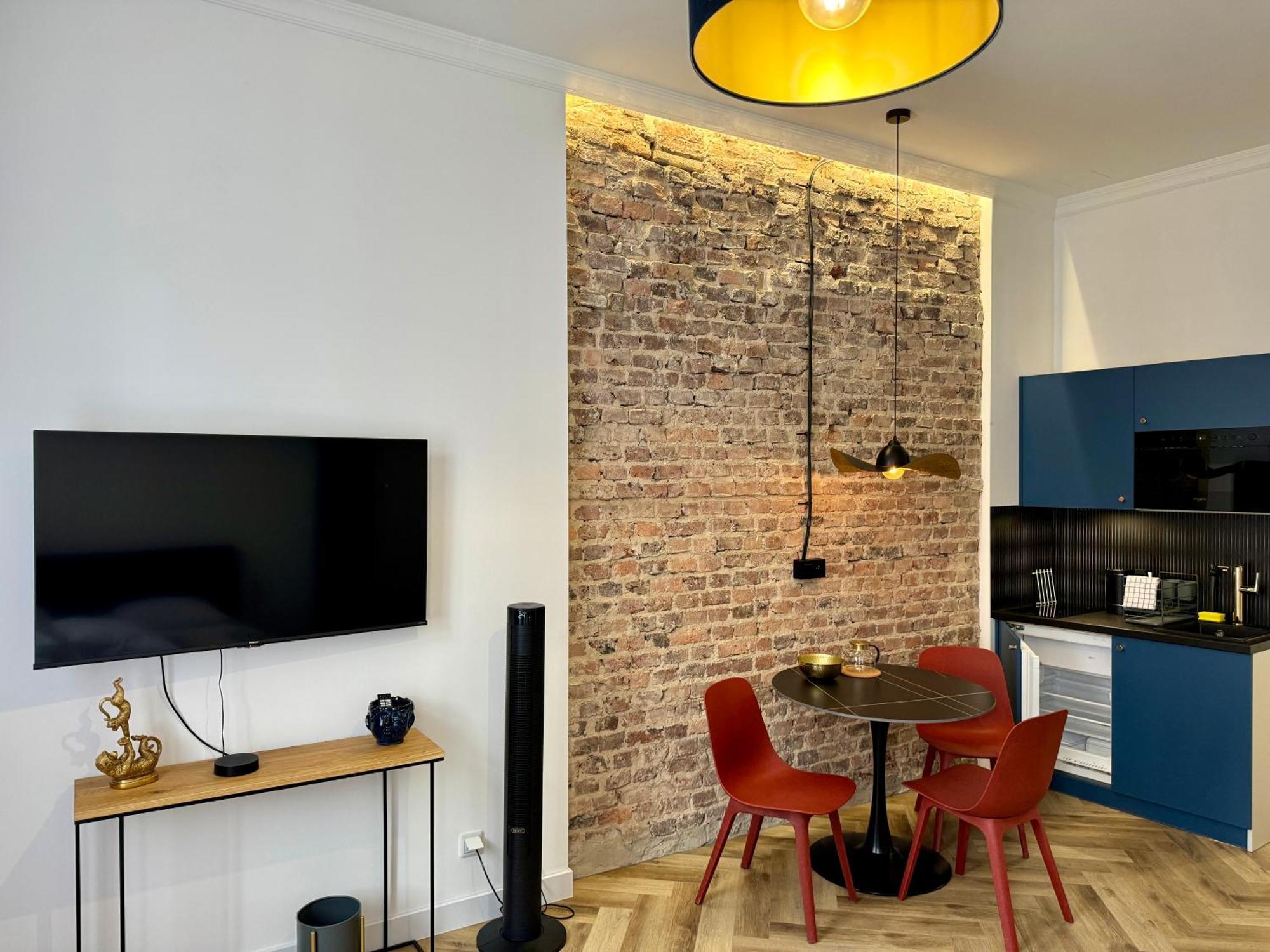 Przystanek Katowice Mariacka 7 Apartment ภายนอก รูปภาพ