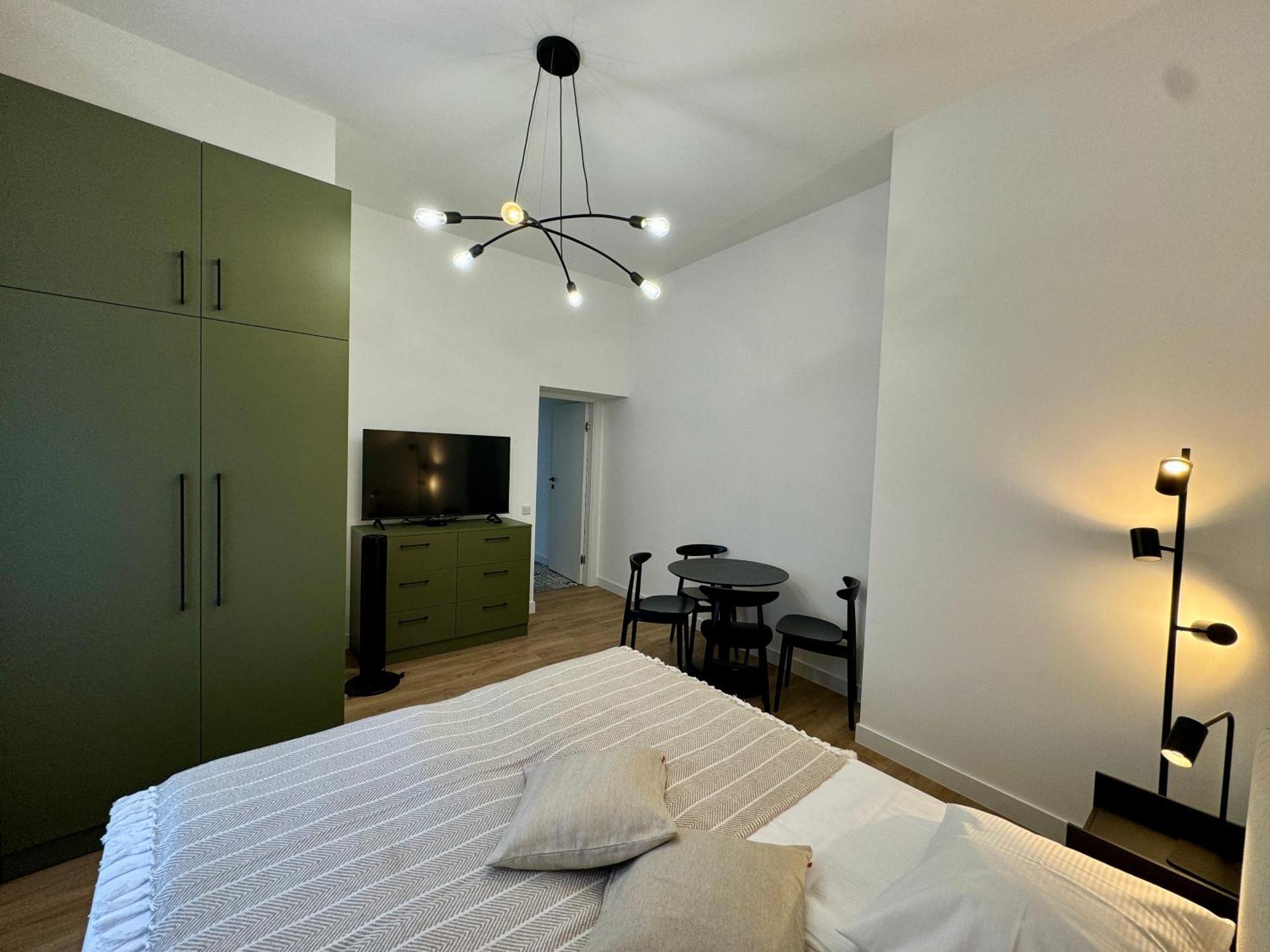 Przystanek Katowice Mariacka 7 Apartment ภายนอก รูปภาพ