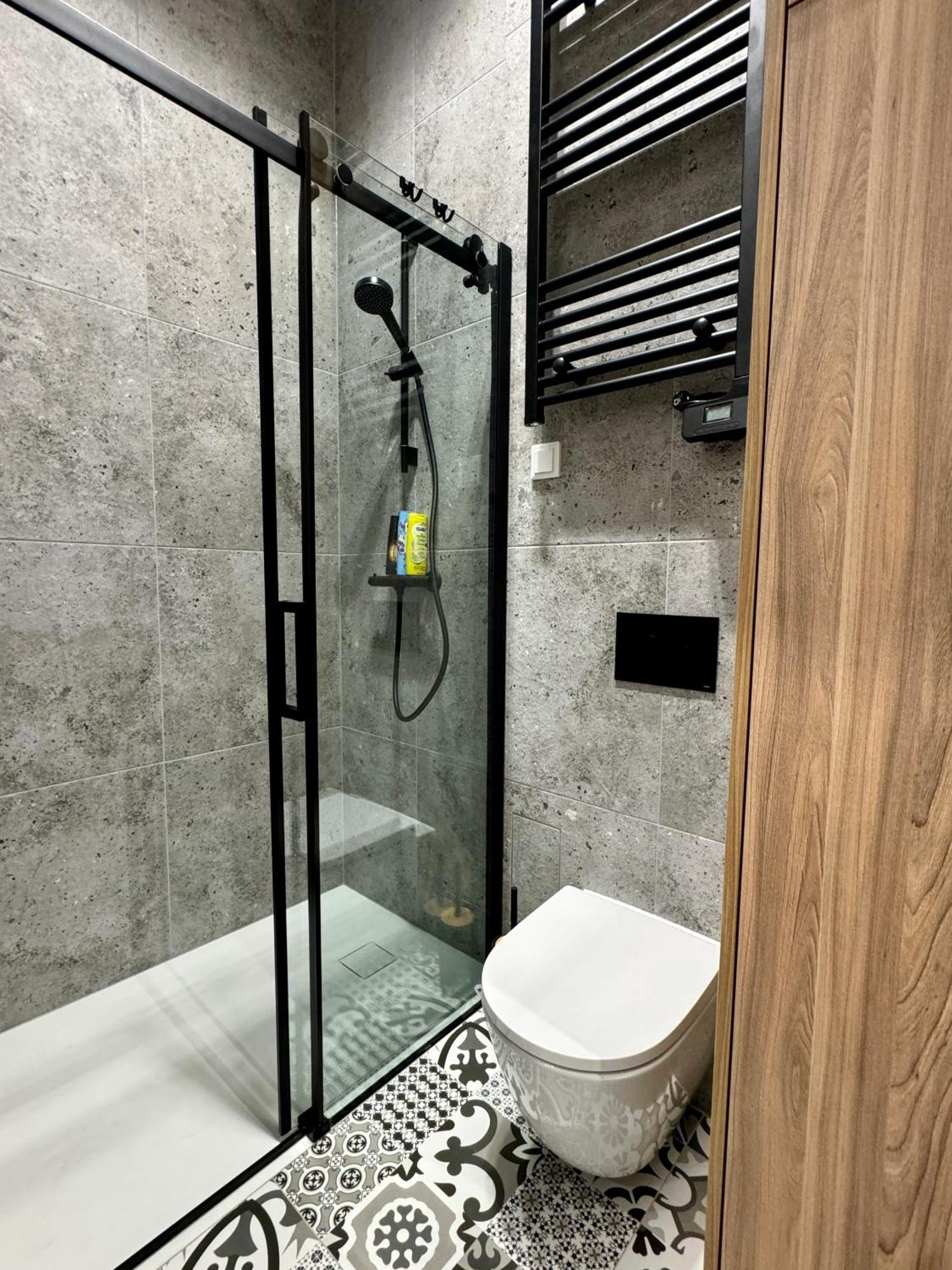 Przystanek Katowice Mariacka 7 Apartment ภายนอก รูปภาพ